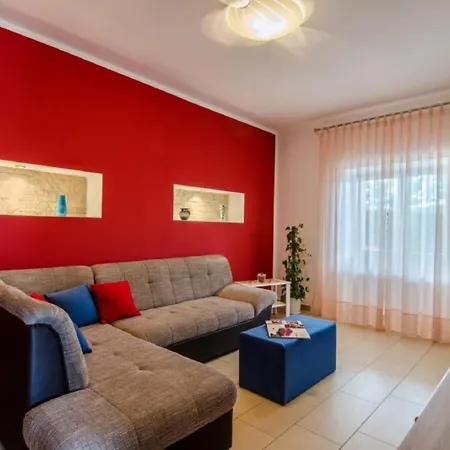 Haus Mia By Interhome * Лабин